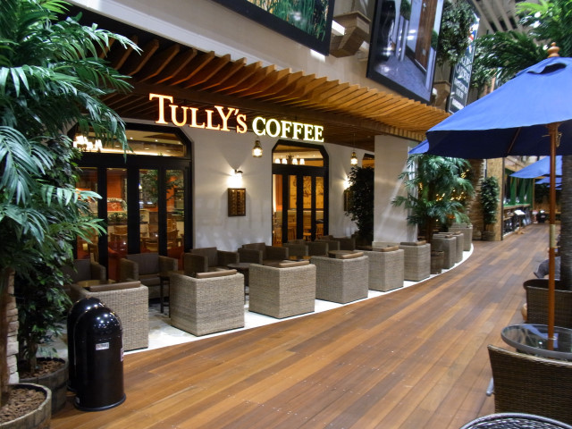 TULLY'S COFFEE ハンズマン宇宿店の写真